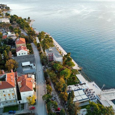 Apartments Palace Kolovare Zadar Bagian luar foto