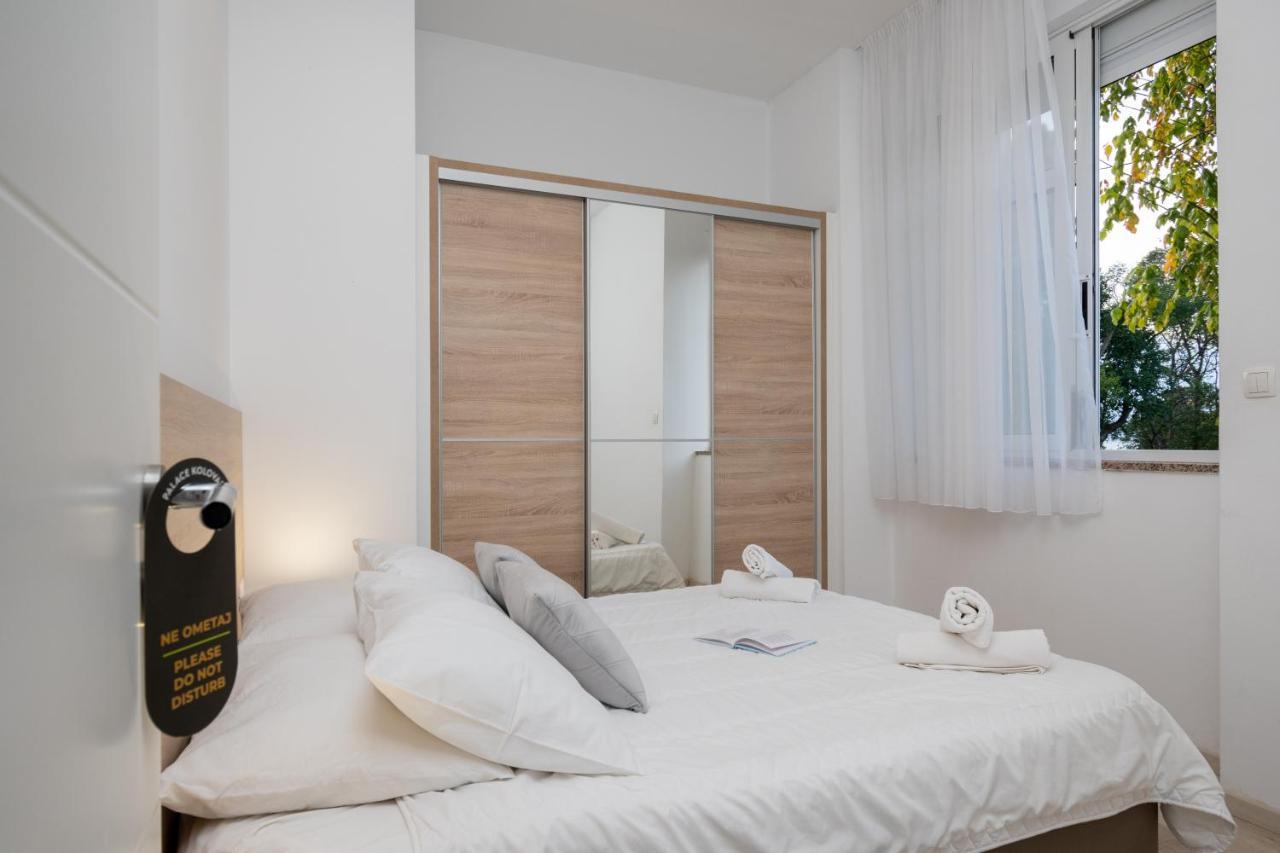 Apartments Palace Kolovare Zadar Bagian luar foto
