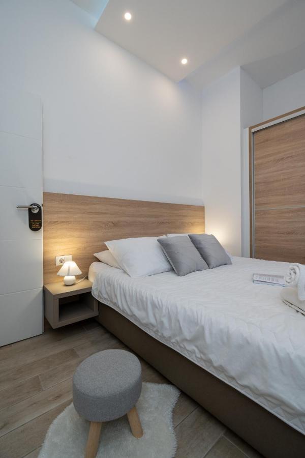 Apartments Palace Kolovare Zadar Bagian luar foto