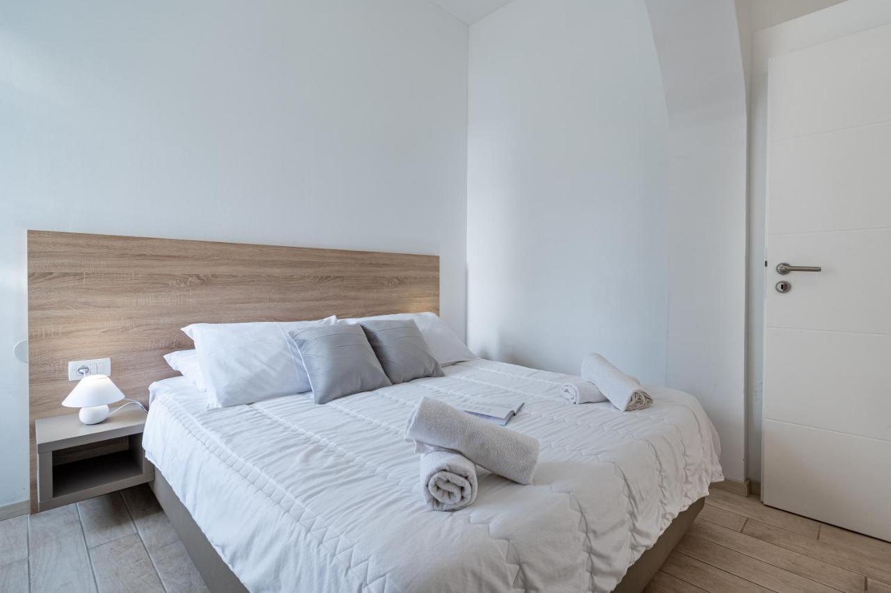 Apartments Palace Kolovare Zadar Bagian luar foto